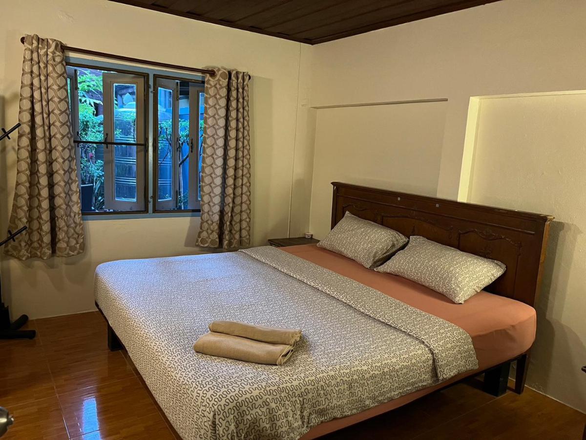 Blue Chang House Bangkok Exterior foto