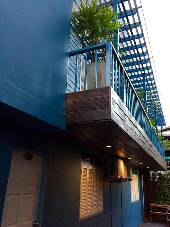 Blue Chang House Bangkok Exterior foto